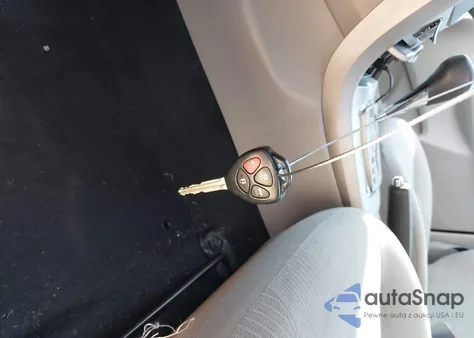 2012 Toyota Corolla Le z USA, uszkodzony, nr VIN 2T1BU4EE4CC875634